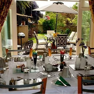 3* Bed and breakfast Annandale House